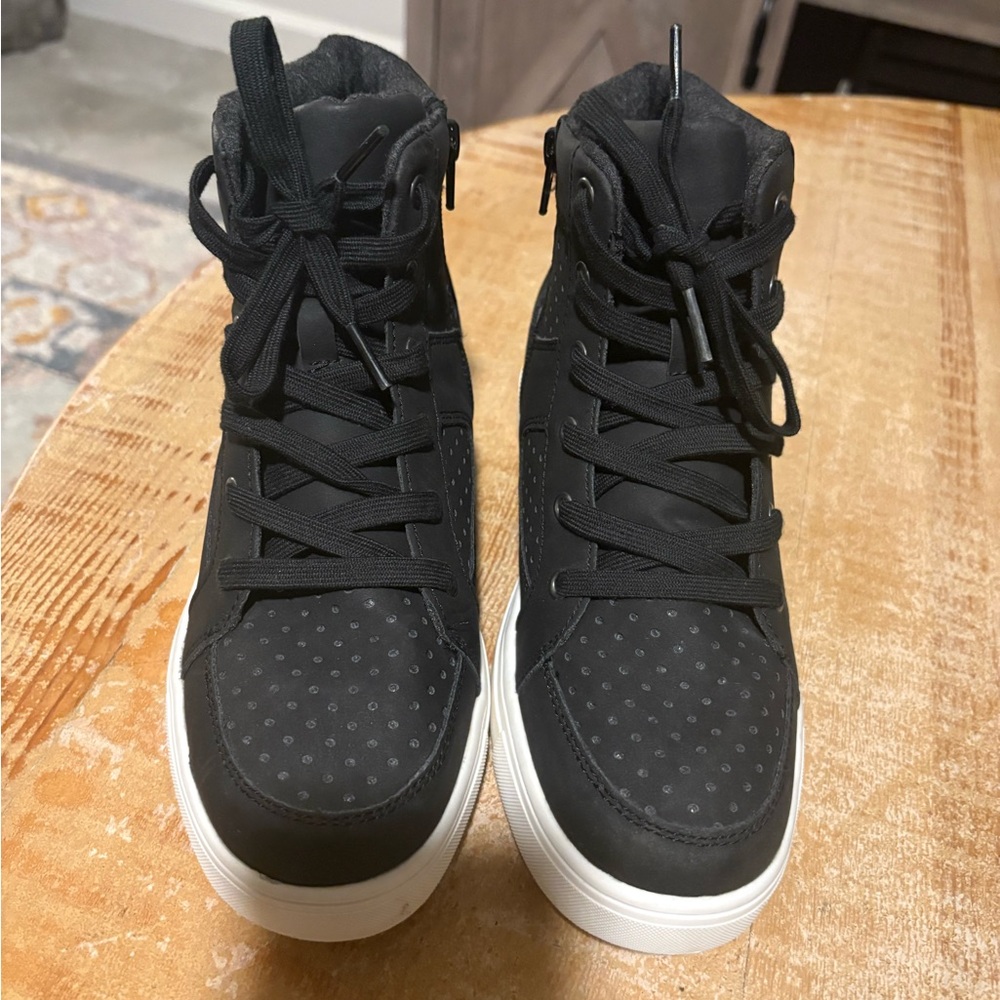 Stylish Black Women's High-Top Sneakers
